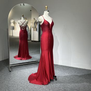 Side detail of this red mermaid gown